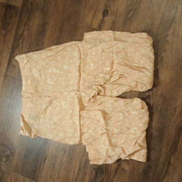 Blue Life Pink Floral High Waisted Sheer Crop Pants UUU - Picture 2 of 5